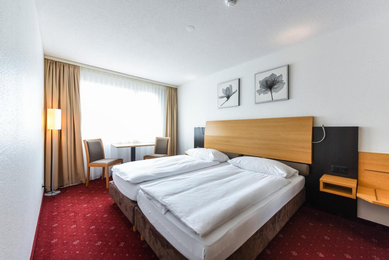 City Hotel Brunnen Eksteriør billede
